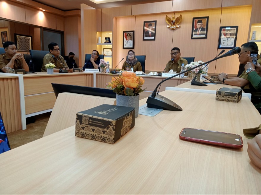 Pelatihan Pengelolaan Website Desa Oleh Diskominfostaper Kabupaten Paser